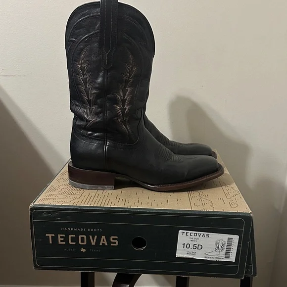 Tecovas Classic Black Cowboy Boots - Picture 2 of 6